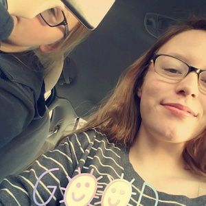 Meet your Posher, Christin